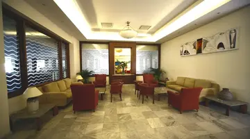 Cynthiana Beach Hotel