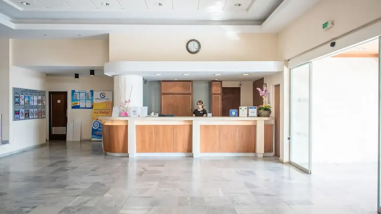 Cynthiana Beach Hotel