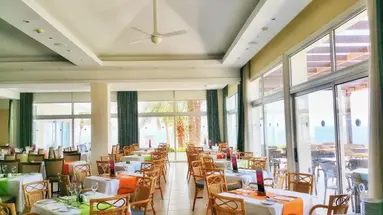 Cynthiana Beach Hotel