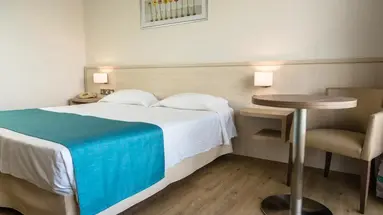 Cynthiana Beach Hotel