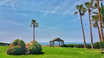 Cynthiana Beach Hotel