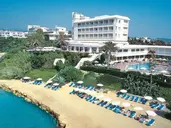 Cynthiana Beach Hotel