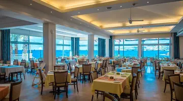 Cynthiana Beach Hotel