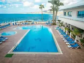 Cynthiana Beach Hotel