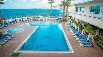Cynthiana Beach Hotel