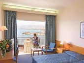 Cynthiana Beach Hotel