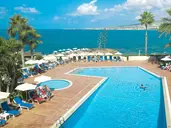 Cynthiana Beach Hotel