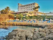 Cynthiana Beach Hotel