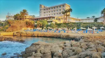 Cynthiana Beach Hotel