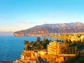 Czarna Procesja i Wielkanoc w Sorrento