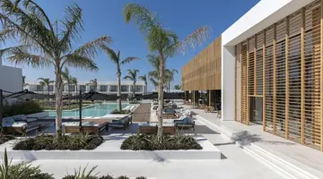 D Andrea Lagoon All Suites