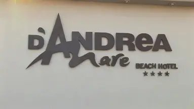 D Andrea Mare