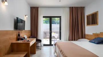 D-Elegant Hotel