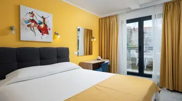 D-Elegant Hotel