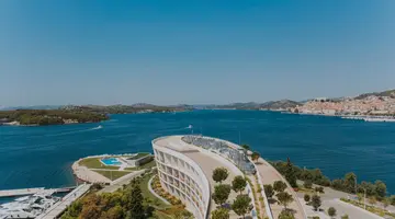 D-Resort