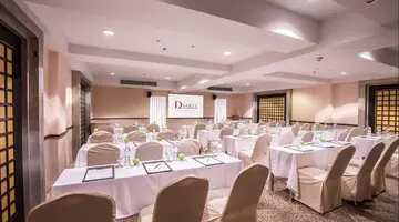 D VAREE JOMTIEN BEACH