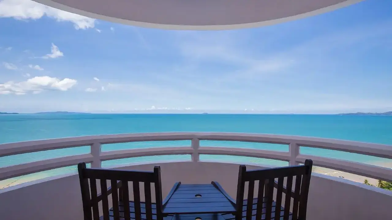 D VAREE JOMTIEN BEACH