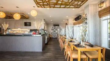 D VAREE JOMTIEN BEACH