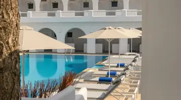 Daedalus Hotel