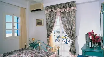 DAEDALUS HOTEL