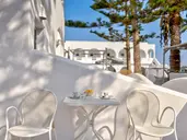 Daedalus Hotel