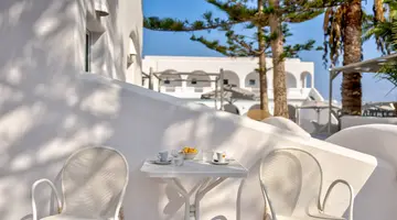 Daedalus Hotel