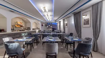 Daedalus Hotel