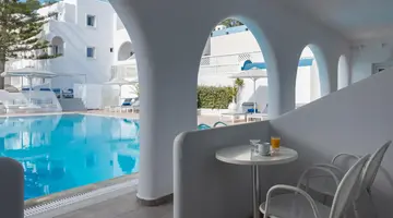 Daedalus Hotel