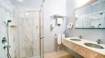 Daima Biz Hotel - Dolusu Aquapark Access