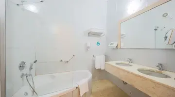 Daima Biz Hotel - Dolusu Aquapark Access