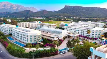 Daima Biz Hotel - Dolusu Aquapark Access