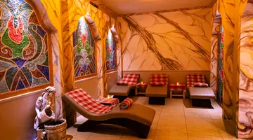 DAIMA BIZ HOTEL