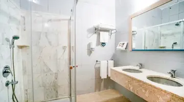 DAIMA BIZ HOTEL