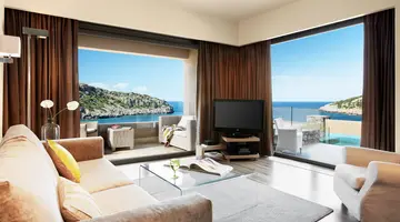 DAIOS COVE
