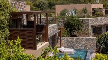DAIOS COVE
