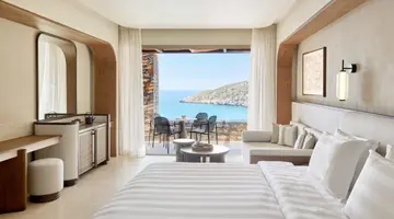 DAIOS COVE
