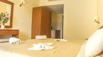 Daisy Hotel