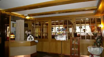 Dal Bon