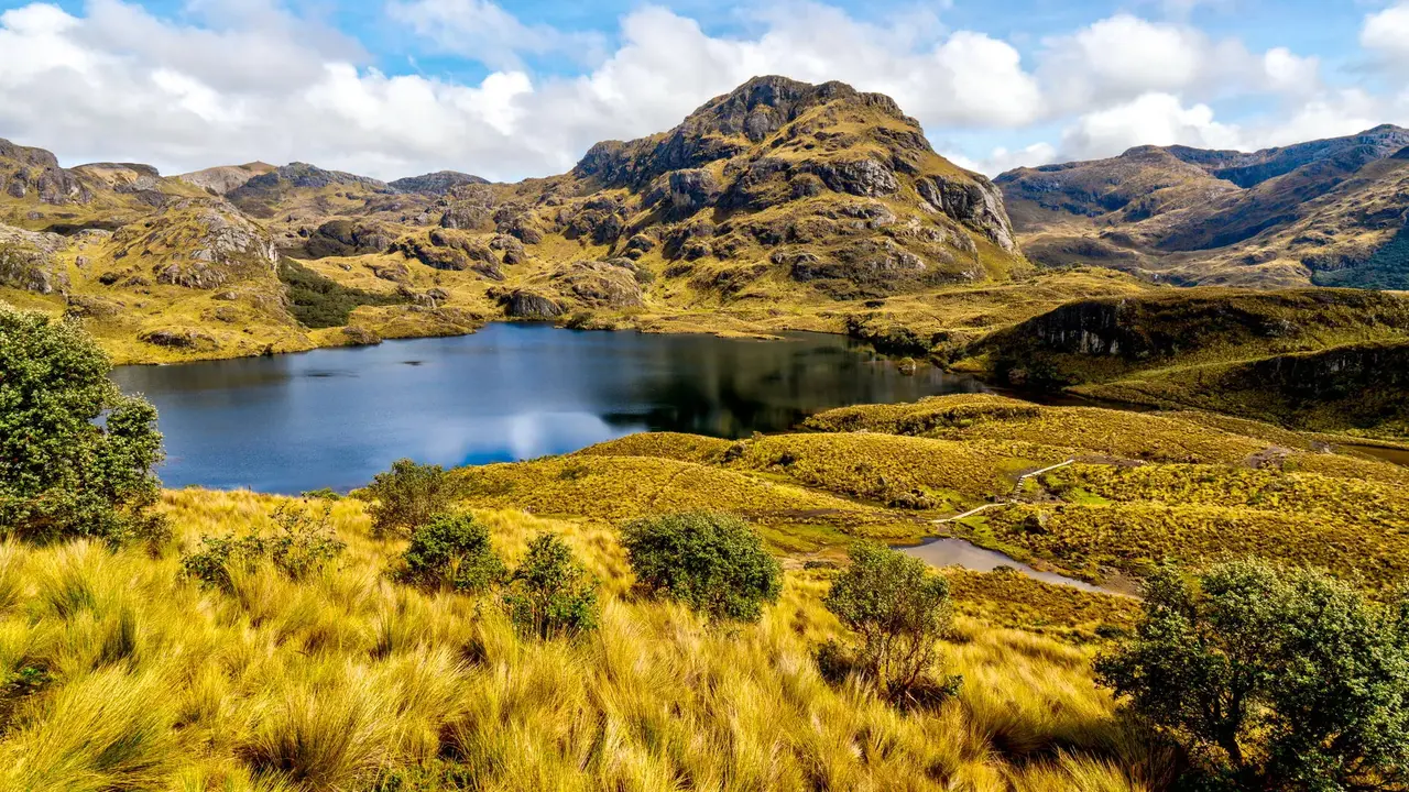 Dalej być nie może – Galapagos i Wyspa Wielkanocna