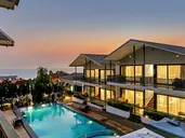 Dallas Beach Resort