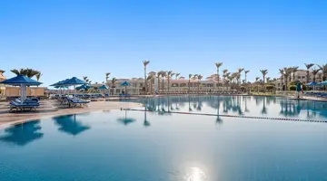 Dana Beach Resort*****