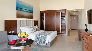 DANA BEACH RESORT