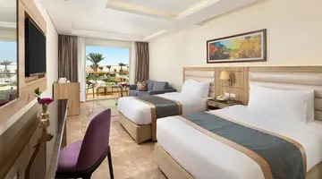 DANA BEACH RESORT