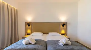 DANAE HOTEL