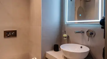 DANAE HOTEL