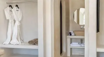Danae Suites Santorini