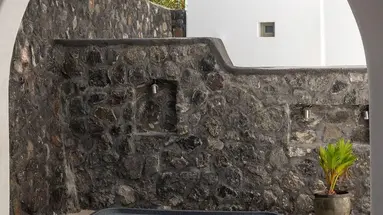 Danae Suites Santorini
