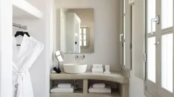 Danae Suites Santorini