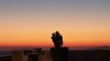 Danae Suites Santorini