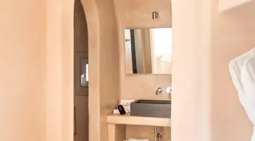 Danae Suites Santorini